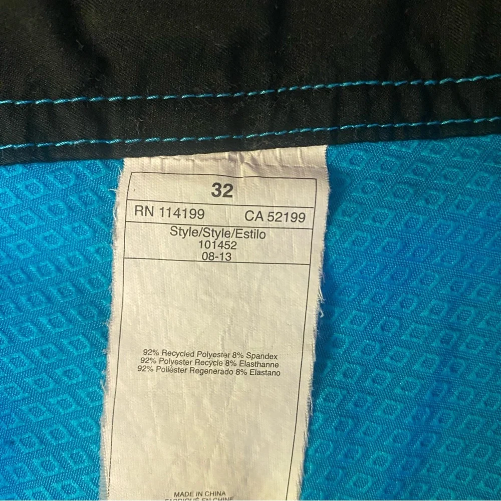 Quiksilver Vibrant Blue Board Shorts 38 GUC - Picture 6 of 6